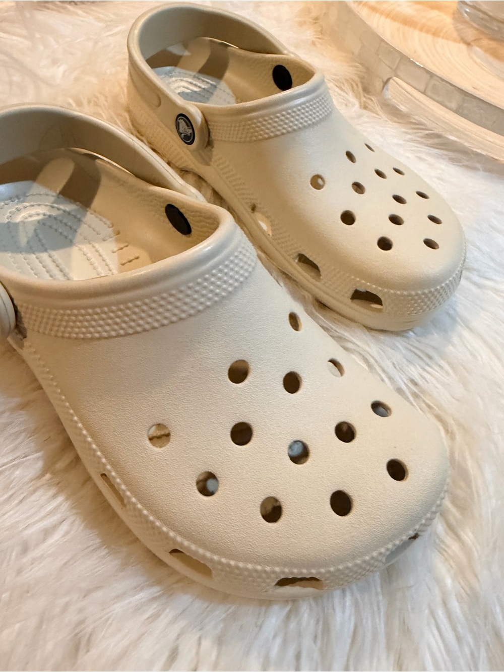 New Crocs - Picture 7 of 8